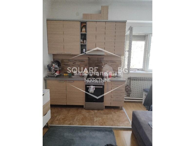 Skupština, 2.0 renoviran ID#3474 1.000 €